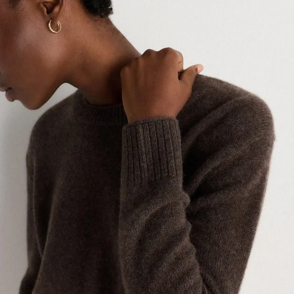 NWOT Quince Mongolian Cashmere Boxy Crewneck Sweater - Picture 3 of 7